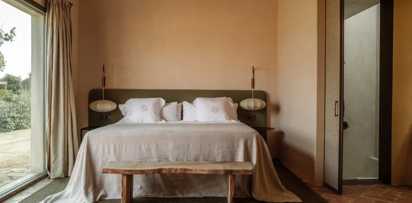 Son-Vell-Garden-Junior-Suite-bedroom